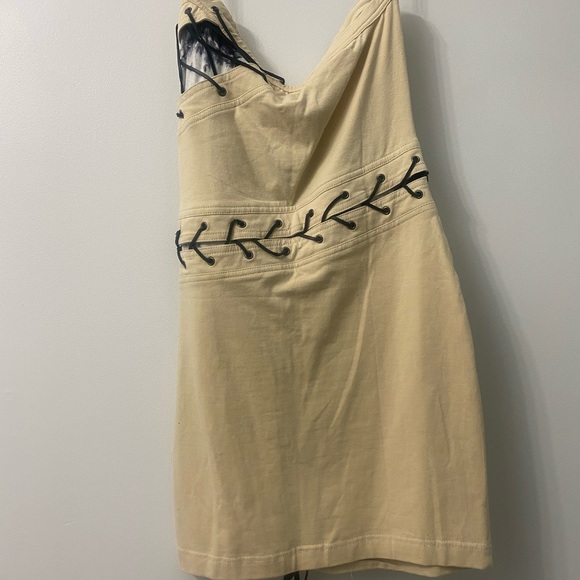 Kat Von D Katrina Dress NWT Size Small - Picture 3 of 5